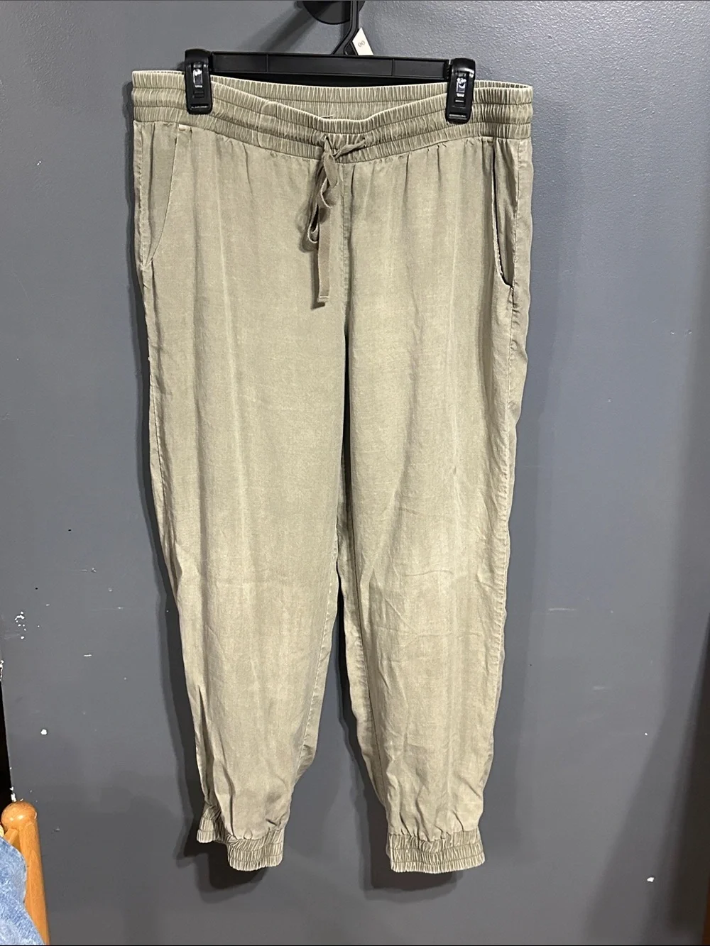 cloth & stone Olive Sage Drawstring Joggers